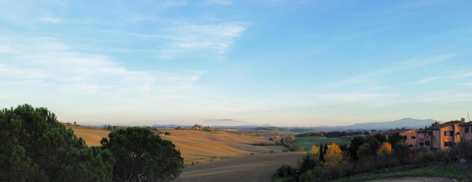 Agriturismo La Terrazza Sul Mangia Siena Exterior foto